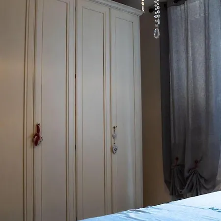 4 Passi Dal Centro Daire *